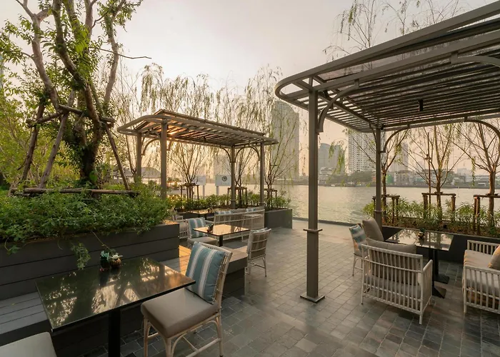 The Salil Riverside 5*