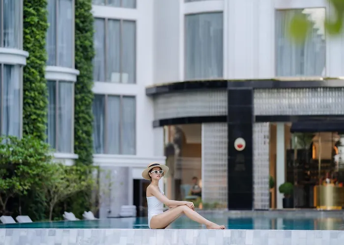 The Salil Riverside Hotel